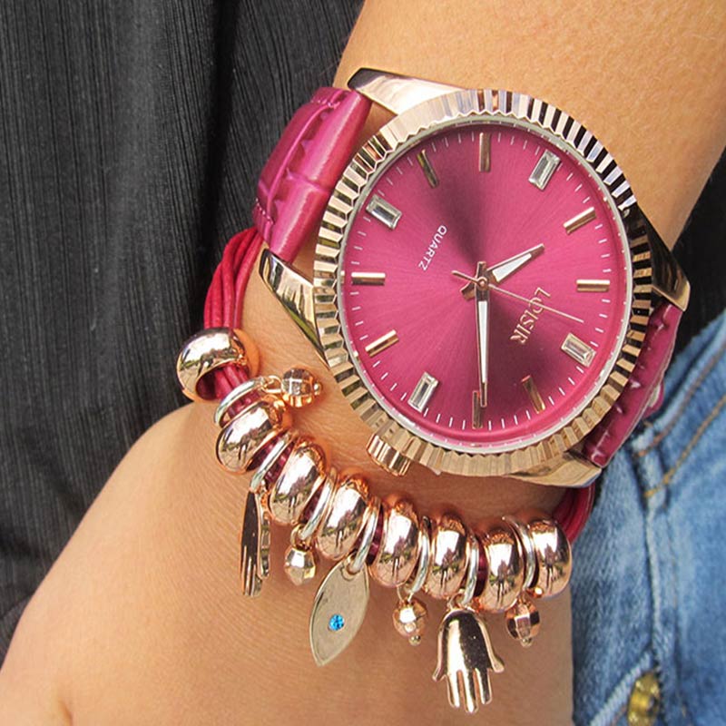 bordeaux-rood-horloge-met-hamsa-bedelarmbandje-sieradenset